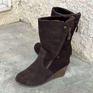 Suede leather winter wedge boots